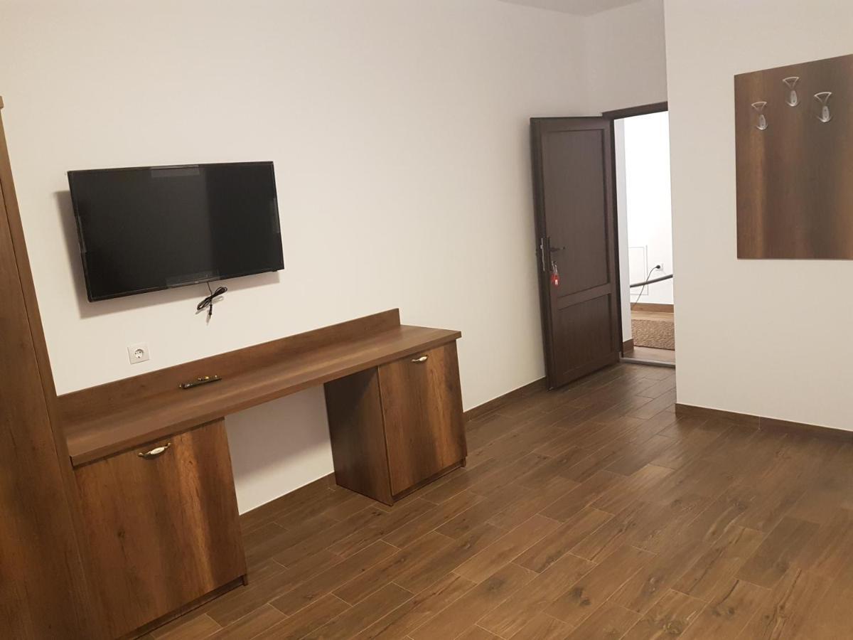 Pensiunea Catalina Haieu Εξωτερικό φωτογραφία